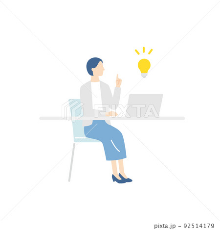 パソコン作業をしながらひらめくビジネスウーマン 92514179