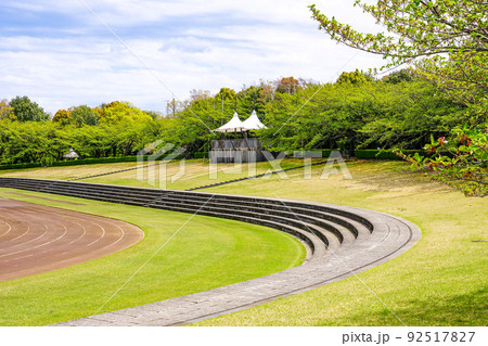 稲城中央公園　総合グラウンド（東京都稲城市） 92517827