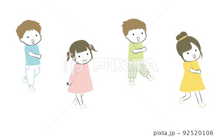 楽しそうに歩く子ども達(横向き・右向き) 92520106