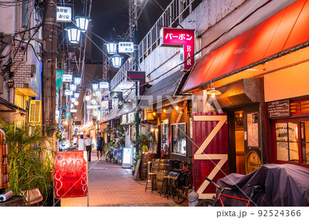《東京都》蒲田駅前飲み屋街・バーボンロード 92524366