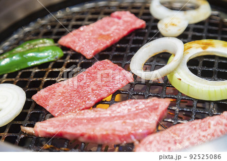 焼肉 焼肉 92525086