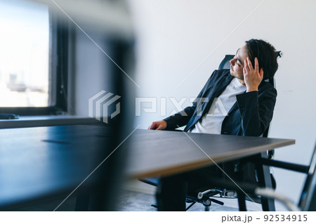 ビジネスパーソン 92534915