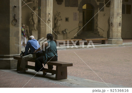 イタリア　フィレンツェ　スナップ　海外　旅行　留学　 92536616