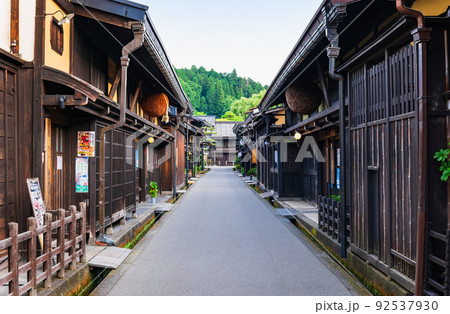 飛騨高山　古い町並 92537930