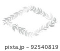 高級感のあるメタリックのボタニカルフレーム　月桂樹の葉　ひし形　シルバー 92540819