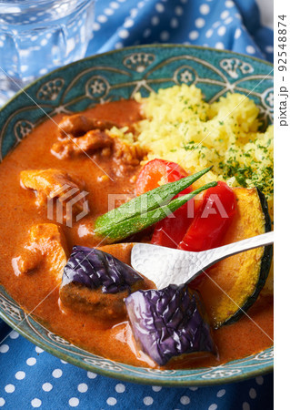 夏野菜とチキンのスパイシーカレー 夏野菜とチキンのスパイシーカレー 92548874
