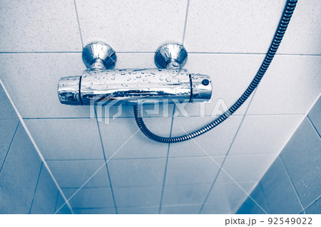thermostatic shower mixer bar on the wall 92549022