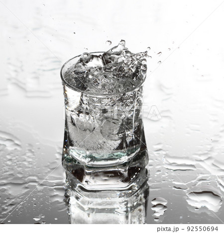 vodka splash 92550694