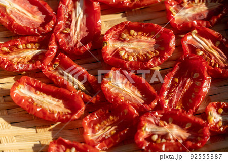 栄養豊富なドライトマト 栄養豊富なドライトマト 92555387