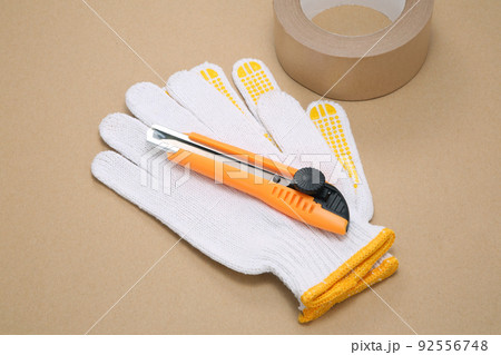 荷造りイメージ 荷造りイメージ 92556748