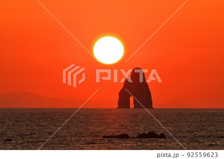 五島灘、角力灘、大角力の夕景 92559623