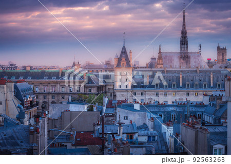 Saint Chapelle and quarter latin roofs at golden sunrise Paris, France Saint Chapelle and quarter latin roofs at golden sunrise Paris, France 92563263