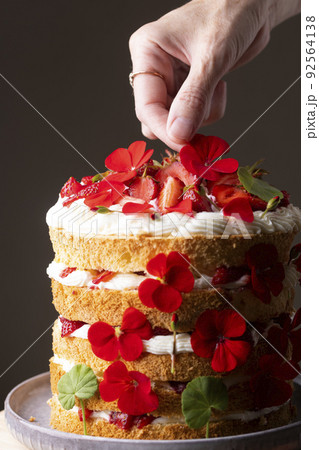 beautiful biscuit cake with strawberries 92564138