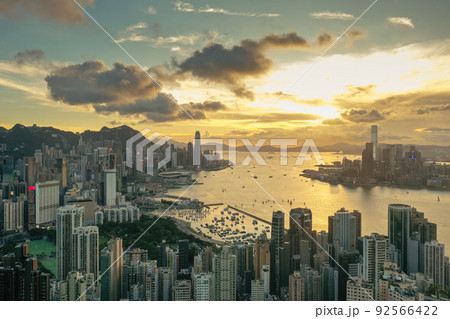 Hong Kong view point sunset on the Braemar Hill Peak. 2 May 2022 92566422