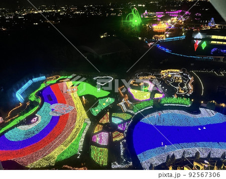 東武動物公園観覧車から見た地上イルミネーション 92567306
