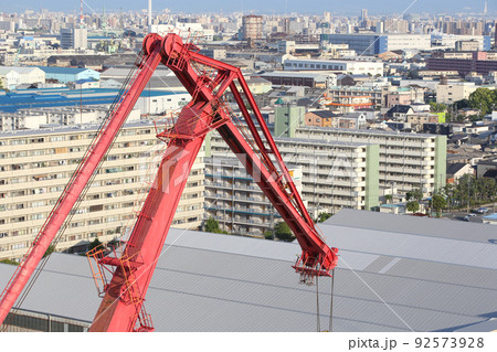 なみはや大橋 千歳橋 大正区 大阪市内風景 倉庫 資材置き場 昭和山 トラス建築 大阪湾風景 なみはや大橋 千歳橋 大正区 大阪市内風景 倉庫 資材置き場 昭和山 トラス建築 大阪湾風景 92573928