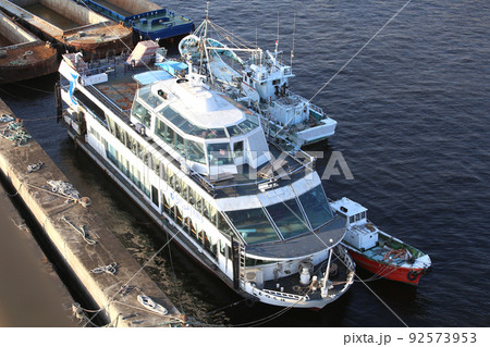 なみはや大橋 千歳橋 大正区 大阪市内風景 倉庫 資材置き場 昭和山 トラス建築 大阪湾風景 なみはや大橋 千歳橋 大正区 大阪市内風景 倉庫 資材置き場 昭和山 トラス建築 大阪湾風景 92573953