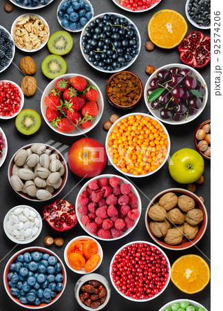 Food for a healthy diet Food for a healthy diet 92574206