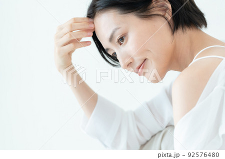 ナチュラルビューティウーマン 92576480