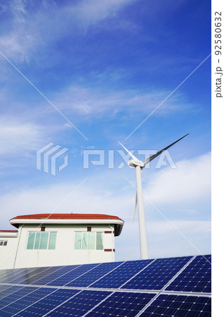 電力 雲 風力発電 92580632