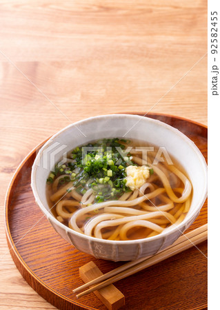 掛けうどん 92582455