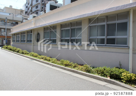 尼崎市役所 開明庁舎(旧尼崎市立開明小学校、旧開明尋常小学校) 兵庫県尼崎市 尼崎市役所 開明庁舎(旧尼崎市立開明小学校、旧開明尋常小学校) 兵庫県尼崎市 92587888