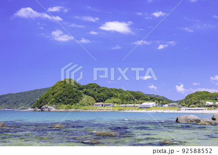 福岡県 糸島市 二見ヶ浦の美しい海 福岡県 糸島市 二見ヶ浦の美しい海 92588552