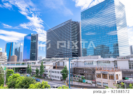 《東京都》オフィス街・大崎駅前 92588572