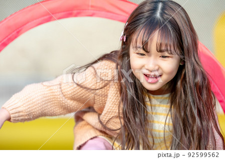1人 一人 一人で 92599562