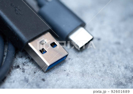 USB-Cのケーブル 92601689
