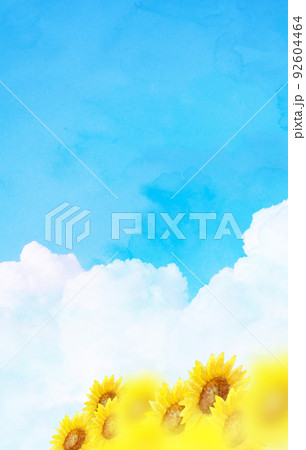 ひまわりと入道雲　背景素材 92604464