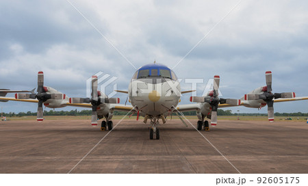 ドイツ海軍航空100周年記念塗装P-3Cオライオン正面 92605175