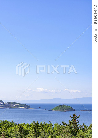 北海道　室蘭港の大黒島 92606443