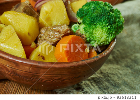 Sami  Bidos 92613211