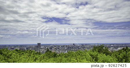 金沢市街地 市街地全景 石川県金沢市 金沢市街地 市街地全景 石川県金沢市 92627425