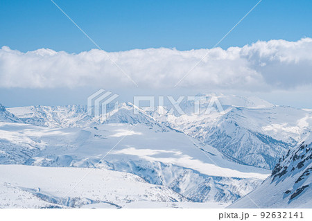 春の大雪山連峰 92632141