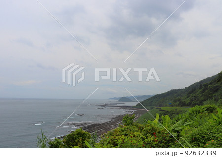 曇り空 海 海岸 曇り空 海 海岸 92632339
