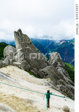 長野県の北アルプス燕岳のイルカ岩 長野県の北アルプス燕岳のイルカ岩 92633697