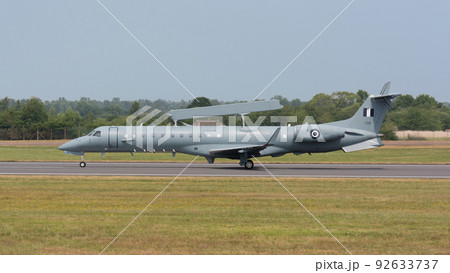 ギリシャ空軍EMB-145H早期警戒管制機離陸 ギリシャ空軍EMB-145H早期警戒管制機離陸 92633737