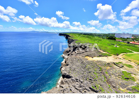 残波岬　残波岬灯台　残波岬灯台からの展望　沖縄本島最西端　沖縄県読谷村 92634616