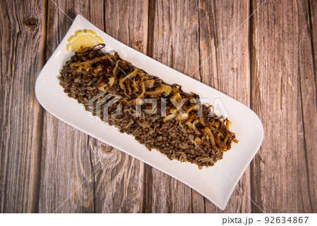 VEGAN LEBANESE LENTILS WITH GOLDEN ONIONS AND RICE RECIPE , MDARDARA B'RIZ 92634867