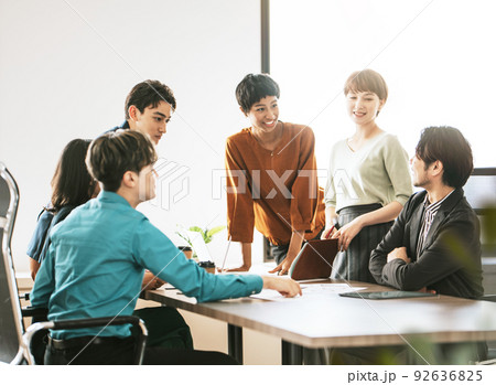 多国籍企業：ビジネスの現場 92636825