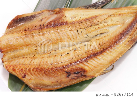 ほっけ 干物 焼き魚 魚料理 明るい背景 ほっけ 干物 焼き魚 魚料理 明るい背景 92637114