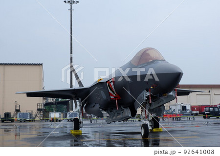 横田基地で公開された航空自衛隊のF35戦闘機 92641008