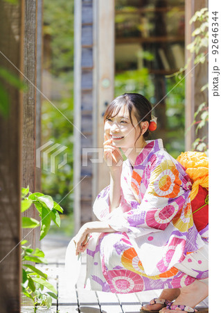浴衣　女子　ポートレート 92646344