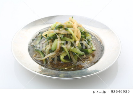 中華クラゲときゅうりの酢の物横位置 中華クラゲときゅうりの酢の物横位置 92646989