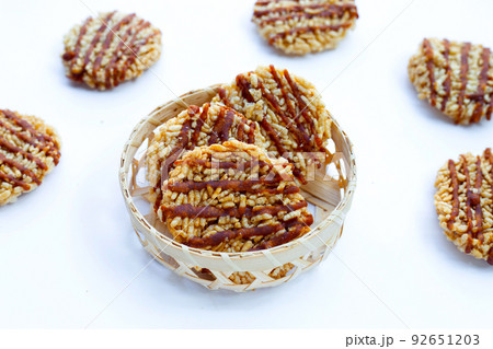 Rice cracker with coconut palm sugar on white 92651203