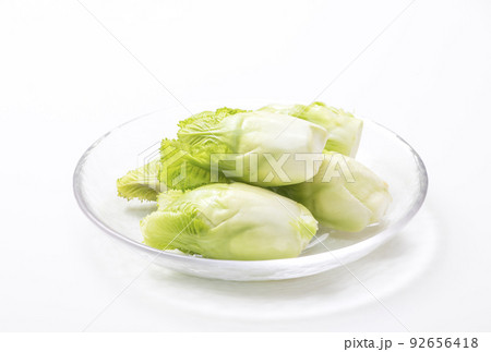 子宝菜　子持ち高菜　つぼみ菜　葉物野菜　健康野菜　冬野菜　採れて新鮮野菜　 92656418
