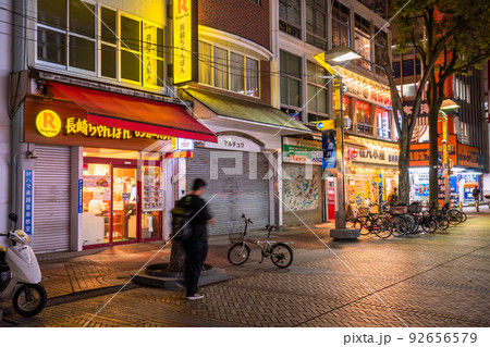 《神奈川県》横浜イセザキモール・夜の歓楽街 92656579