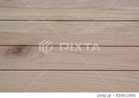 テクスチャ、木目が綺麗で鮮やかな板壁 テクスチャ、木目が綺麗で鮮やかな板壁 92661066